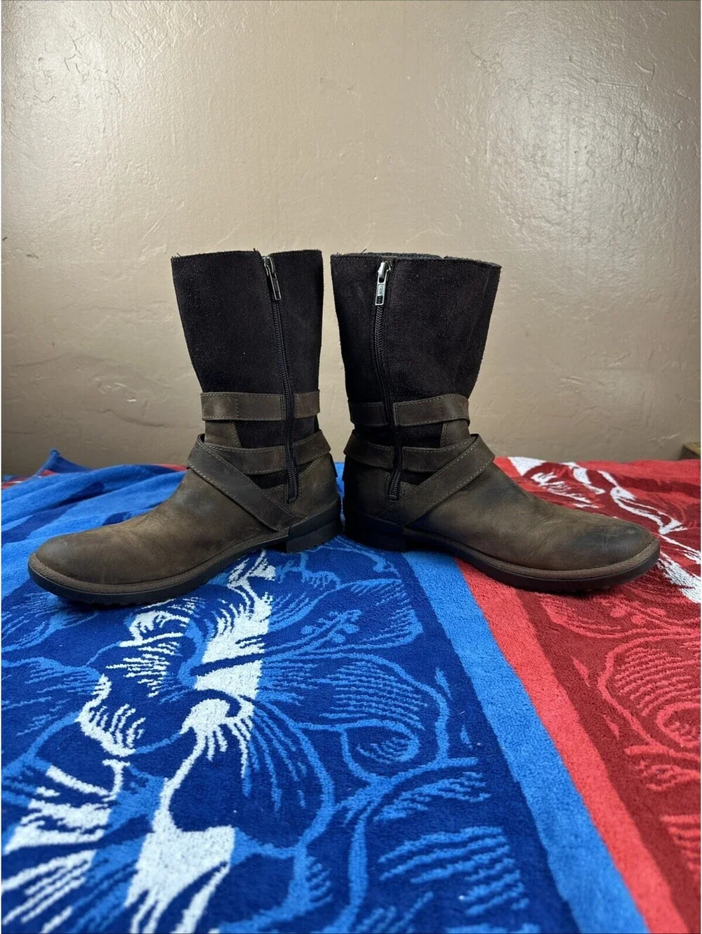 UGG product pair